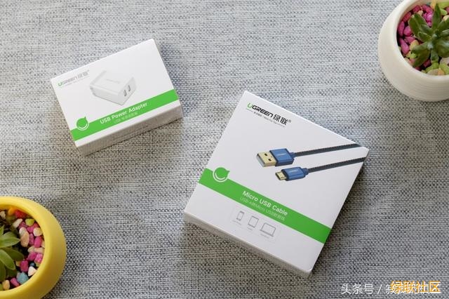 UGREEN南宫电子游戏-品质新履历,数码选南宫电子游戏 观光充电套装,双口充电头+牛仔数据线
